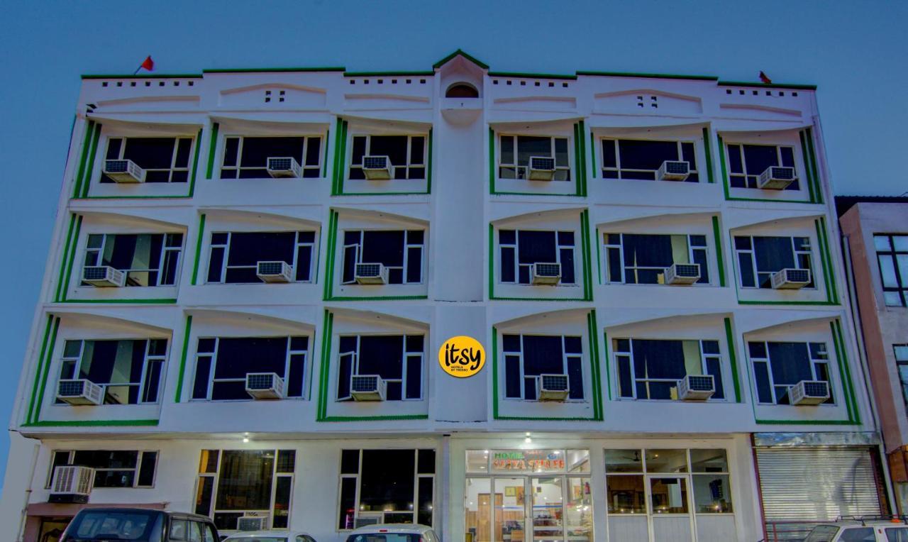 Itsy Hotels Satya Shree Katra  Bagian luar foto