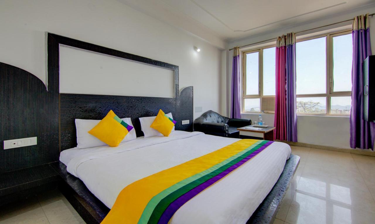 Itsy Hotels Satya Shree Katra  Bagian luar foto