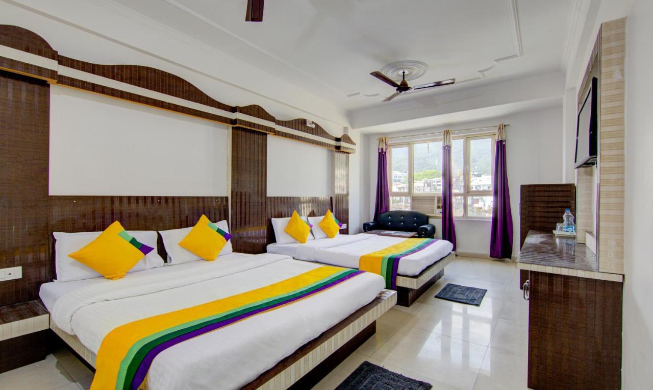 Itsy Hotels Satya Shree Katra  Bagian luar foto